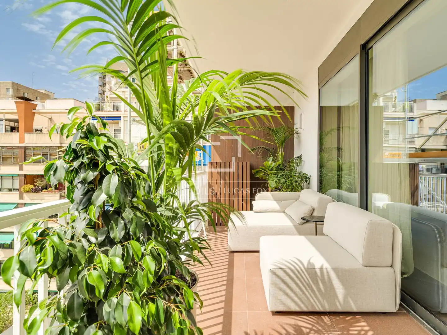 Terraza de Piso en venta en Barcelona con Aire acondicionado, Amueblado y Balcón