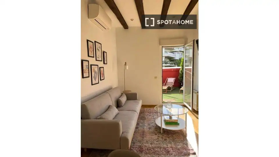 Piso con terraza en alquiler en Centro, imagen 16