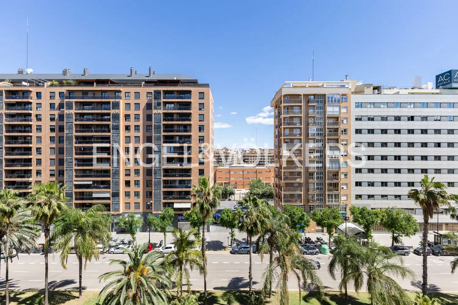 Vista exterior de Pis de lloguer en Valencia amb Aire condicionat, Calefacció i Parquet
