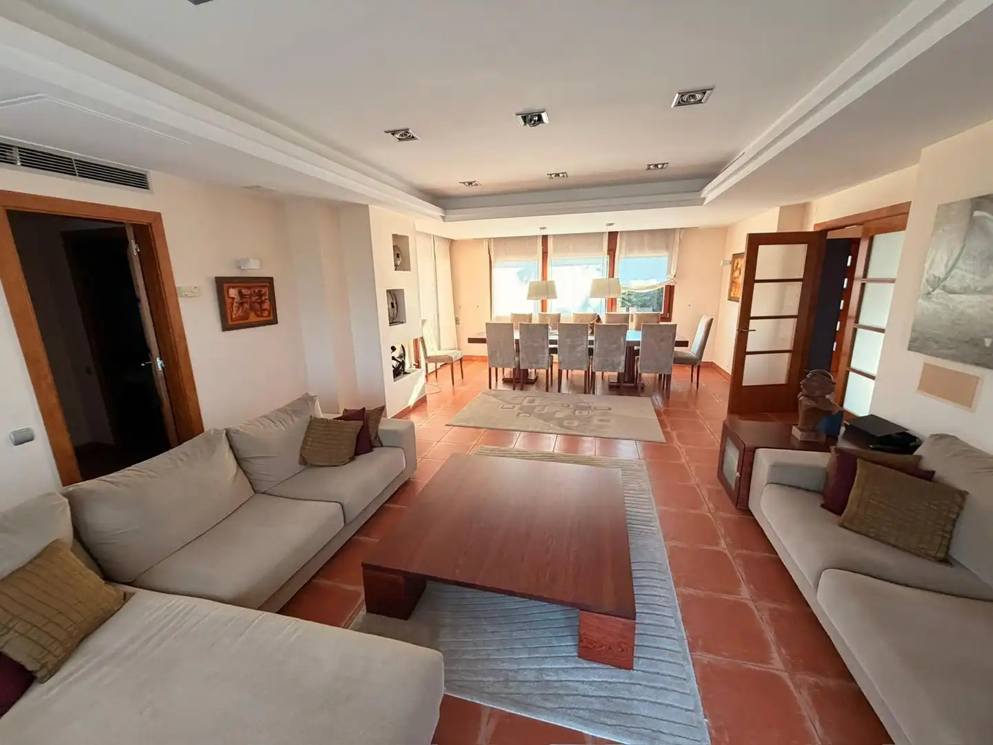 Sala d'estar de Casa o xalet en venda en Sant Pol de Mar amb Aire condicionat, Calefacció i Jardí privat