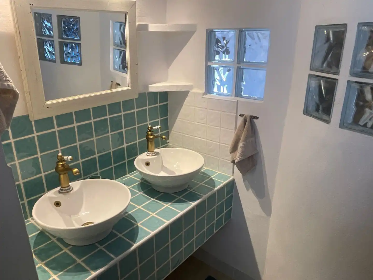 Bathroom of Country homes for sale in Villanueva de la Concepción  with Air Conditioner, Heating and Private garden
