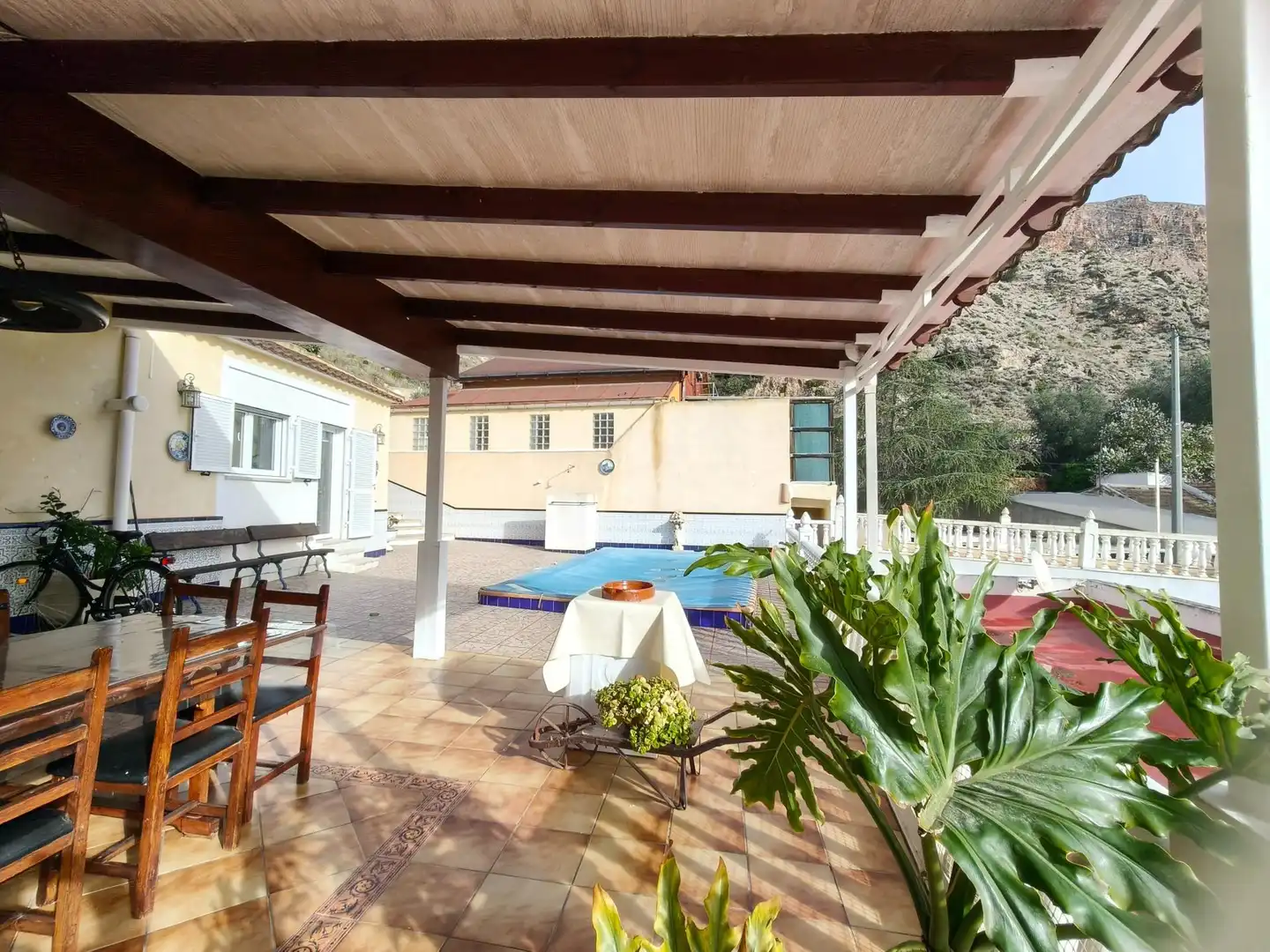 Jardí de Casa adosada en venda en Orihuela amb Terrassa i Piscina