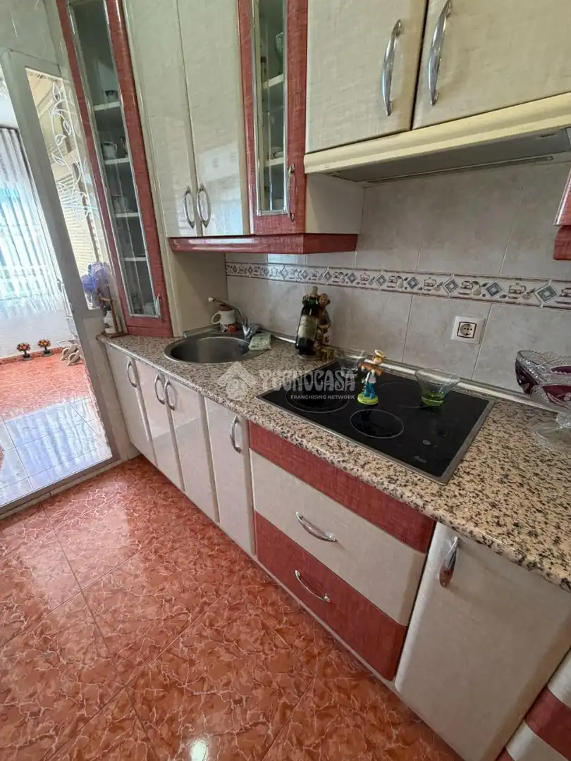 Kitchen of Flat for sale in Fuenlabrada  with Air Conditioner, Heating and Terrace