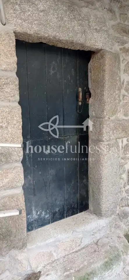 Vista exterior de Finca rústica en venda en Ferrol amb Jardí privat, Traster i Moblat