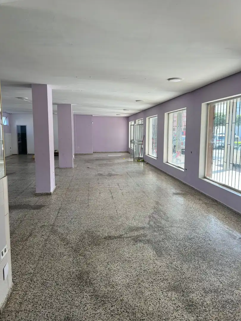 Commercial properties for rent in San Roque