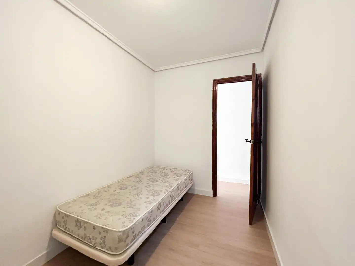 Apartamento de alquiler en HUERTOS, Antigua Moreria