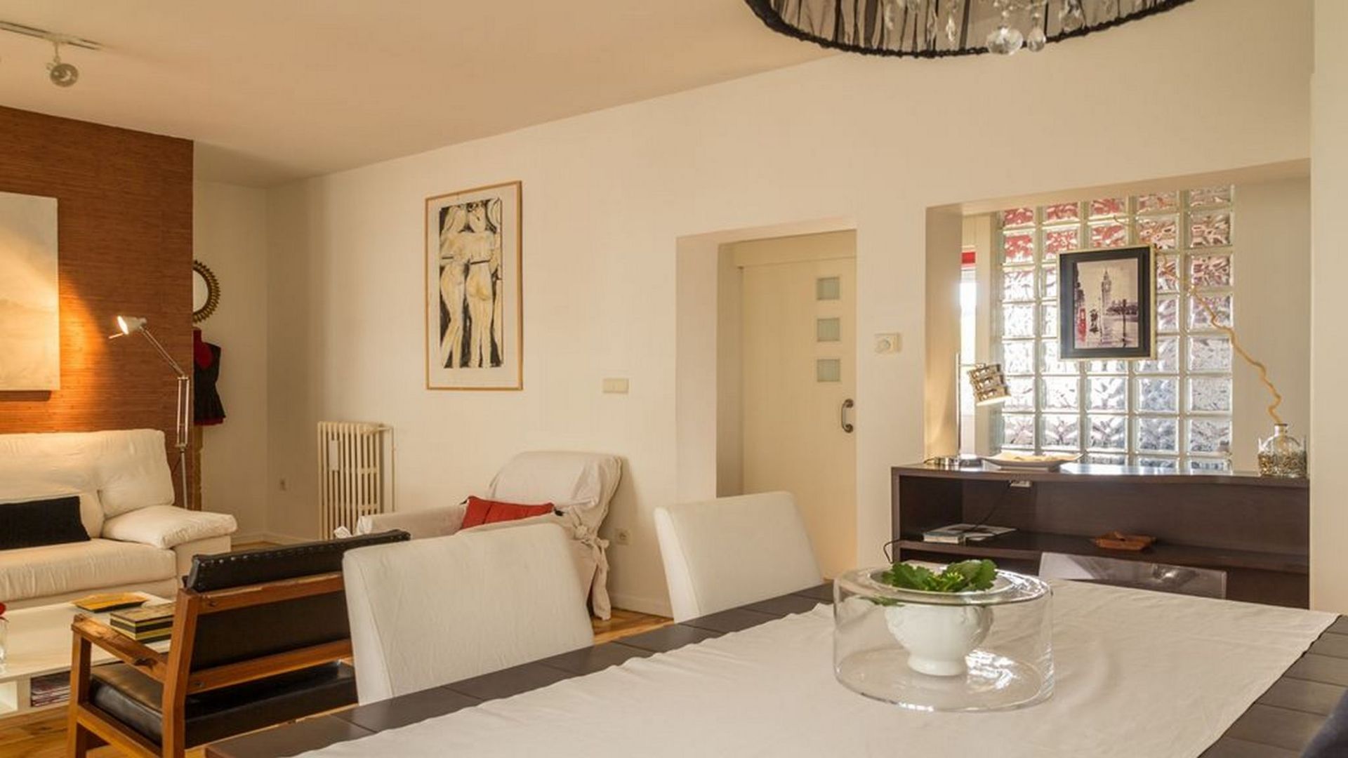 Living room of Flat to rent in Valladolid Capital  with Air Conditioner, Furnished and TV