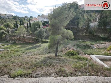 Terreny residencial en venda a Avenida Jardines