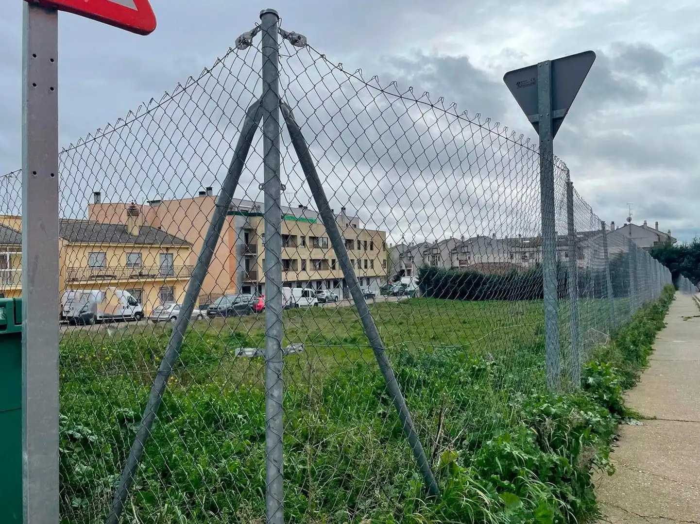 Terreno residenziale in vendita a Villares de la Reina, imagen 3
