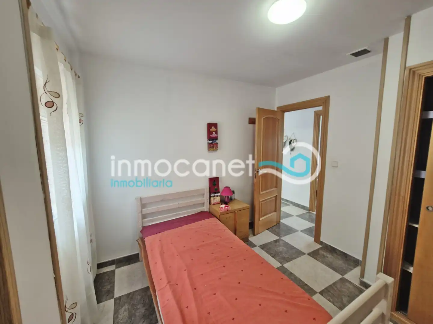 Casa o chalet en venta en Oliva con Jardín privado, Terraza y Trastero