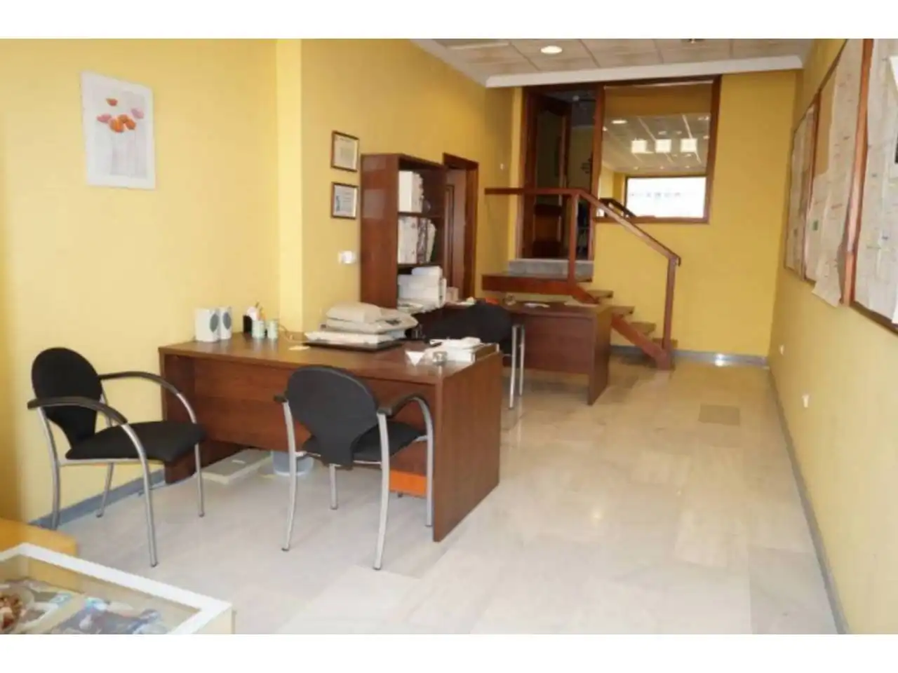Local comercial en venda a Baena