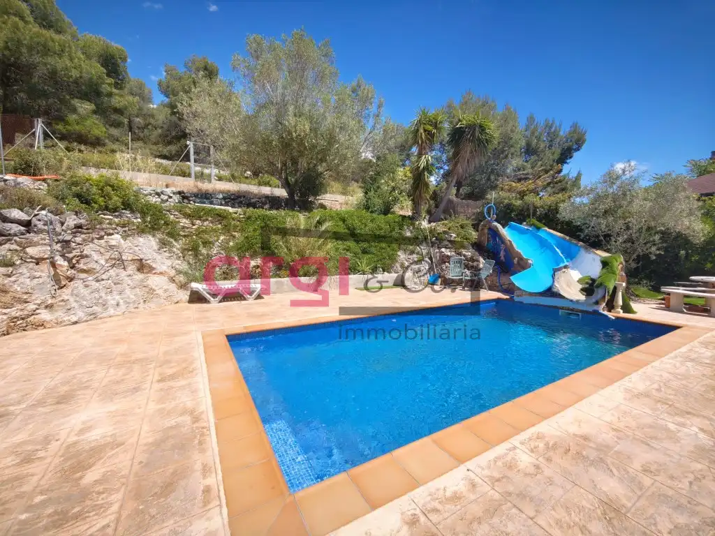 Piscina de Casa o xalet en venda en Begues