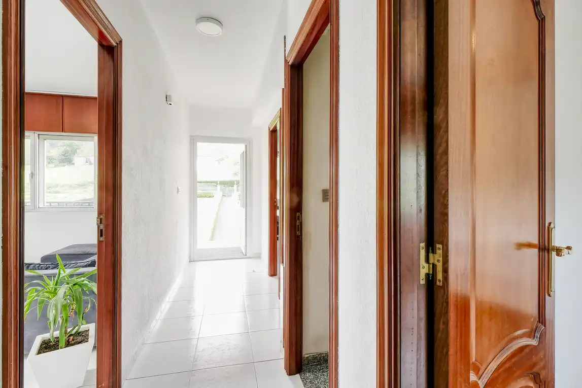 Casa o chalet en venta en A Laracha   con Calefacción, Jardín privado y Trastero