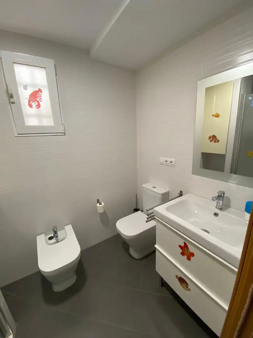 Bathroom of Apartments for rent in Motril  with Terrace, Furnished and Oven