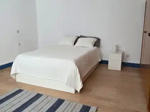 Schlafzimmer von Wohnung zur Miete in Oviedo 
