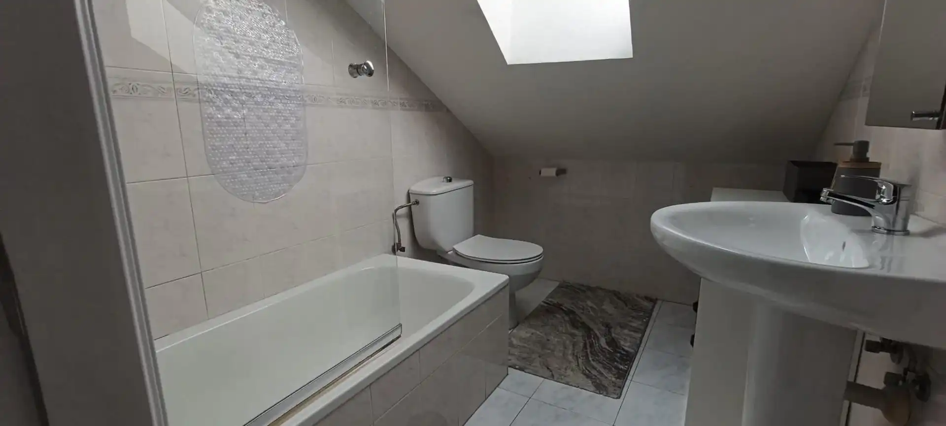 Baño de Ático en venta en Mansilla de las Mulas