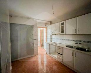 Kitchen of Flat for sale in Torremolinos