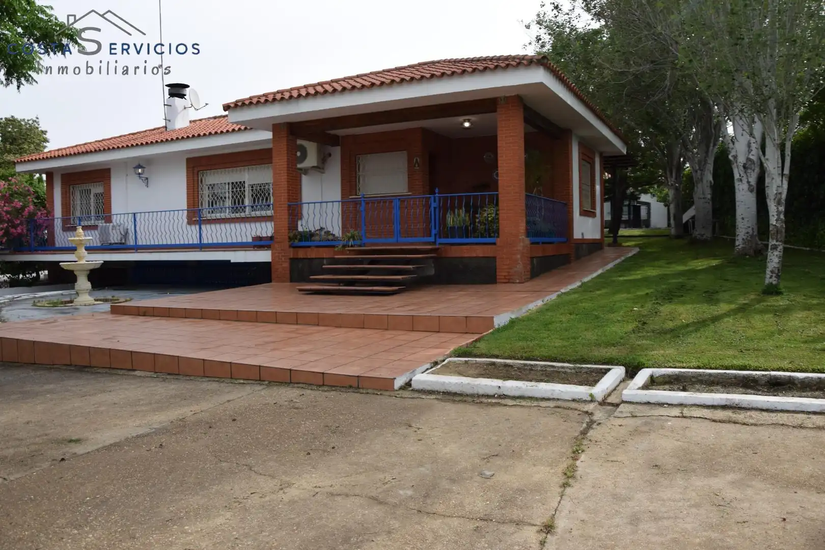 Xalet amb piscina en venda a Cartaya, imagen 2