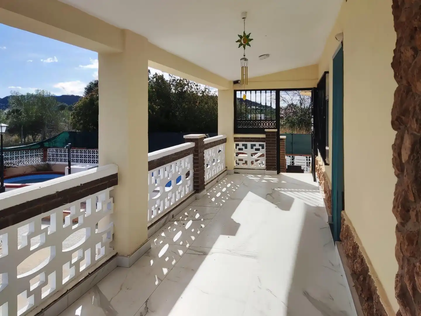 Terrassa de Finca rústica en venda en Montserrat amb Calefacció, Terrassa i Piscina