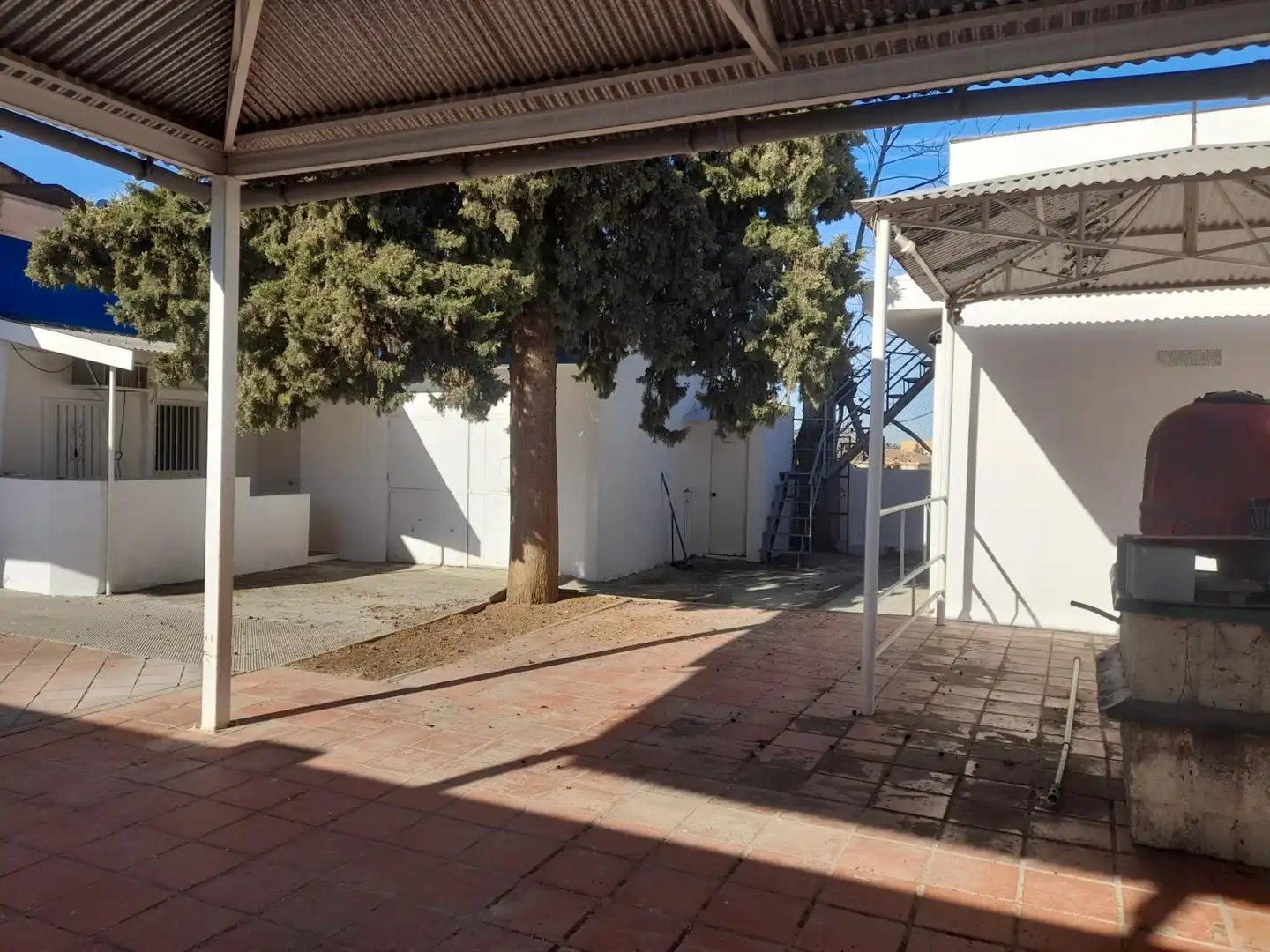 Local en venta en Alhendín con Aire acondicionado y Terraza
