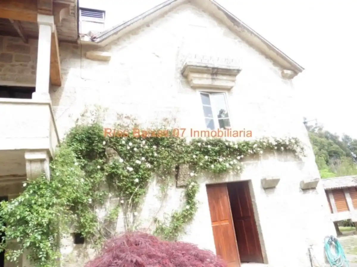 Casa con terraza en venta en Gondomar, imagen 2