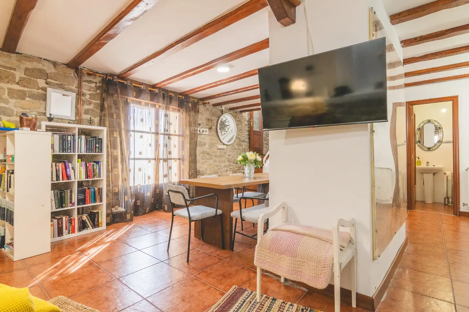 Sala de estar de Finca rústica en venta en Eslava con Jardín privado, Terraza y Trastero