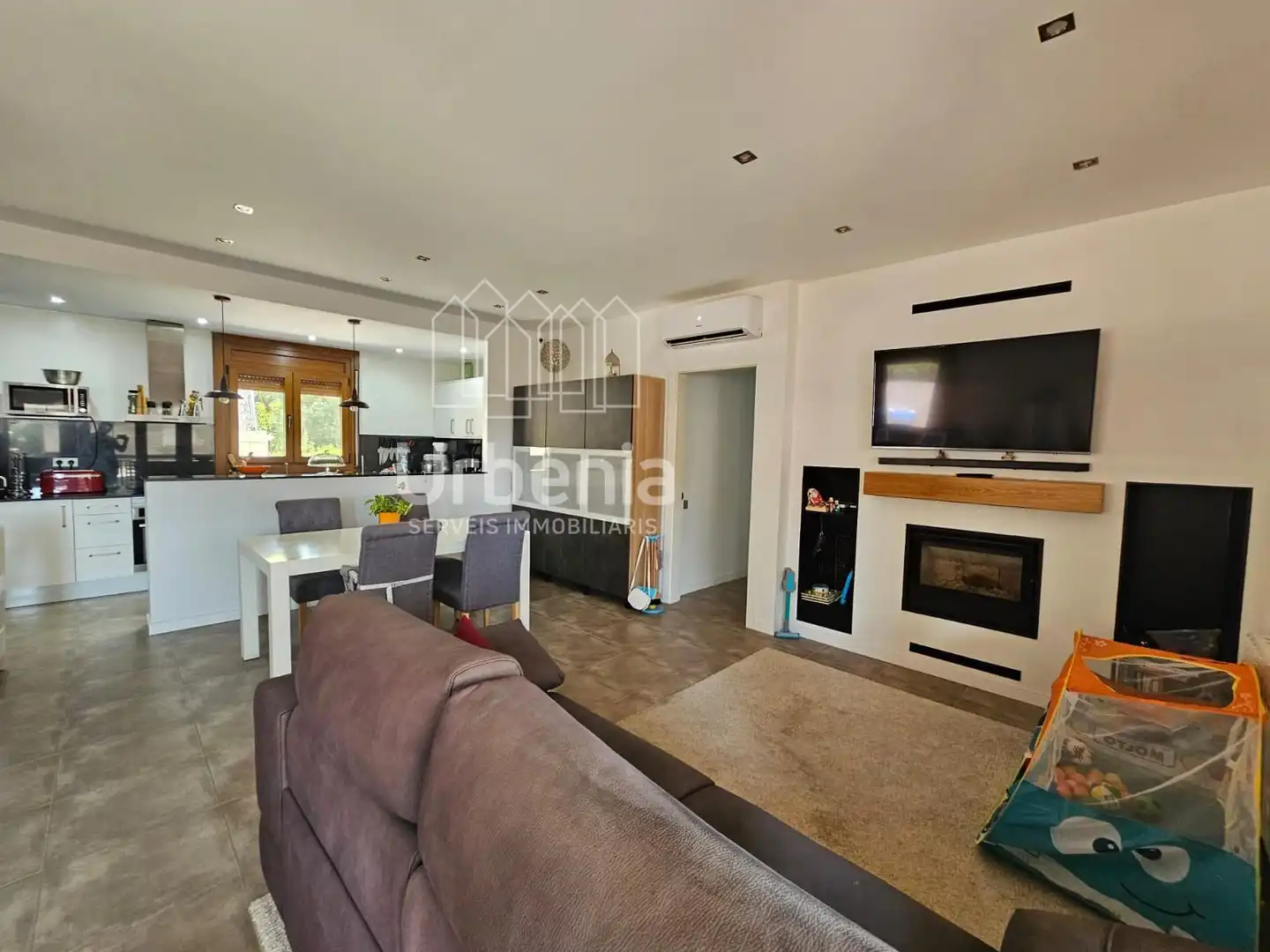 Sala de estar de Casa o chalet en venta en Tordera con Aire acondicionado, Calefacción y Terraza