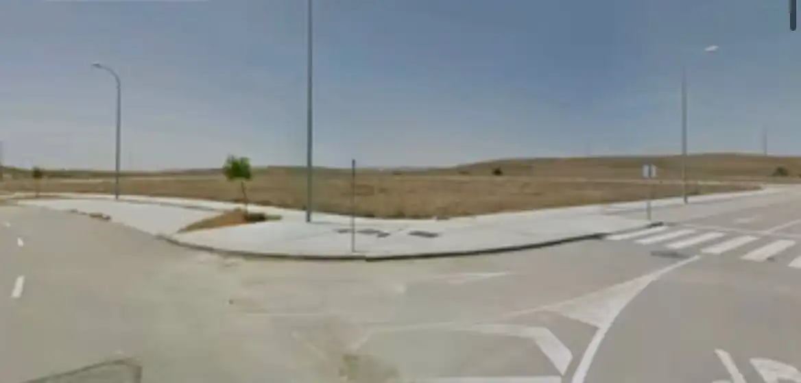 Lands and plots for sale in Emilio Bellvís, imagen 2