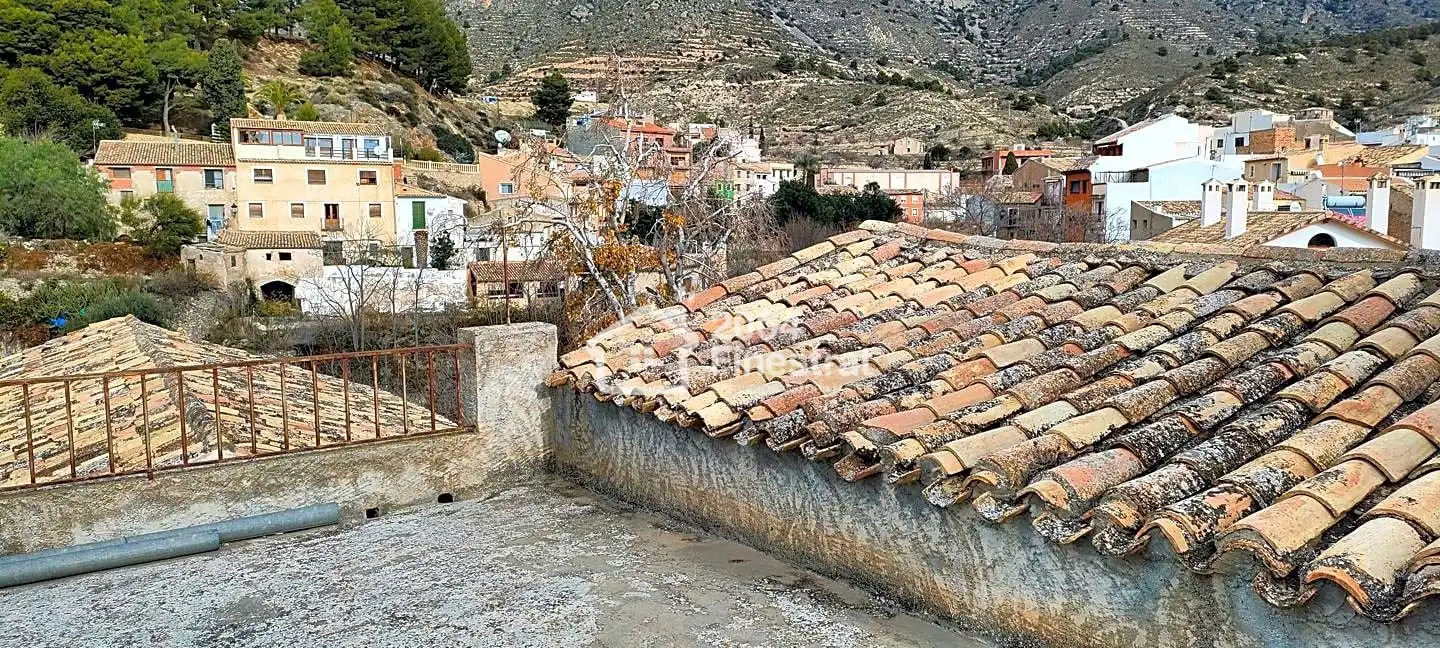 Vista exterior de Finca rústica en venta en Relleu con Terraza