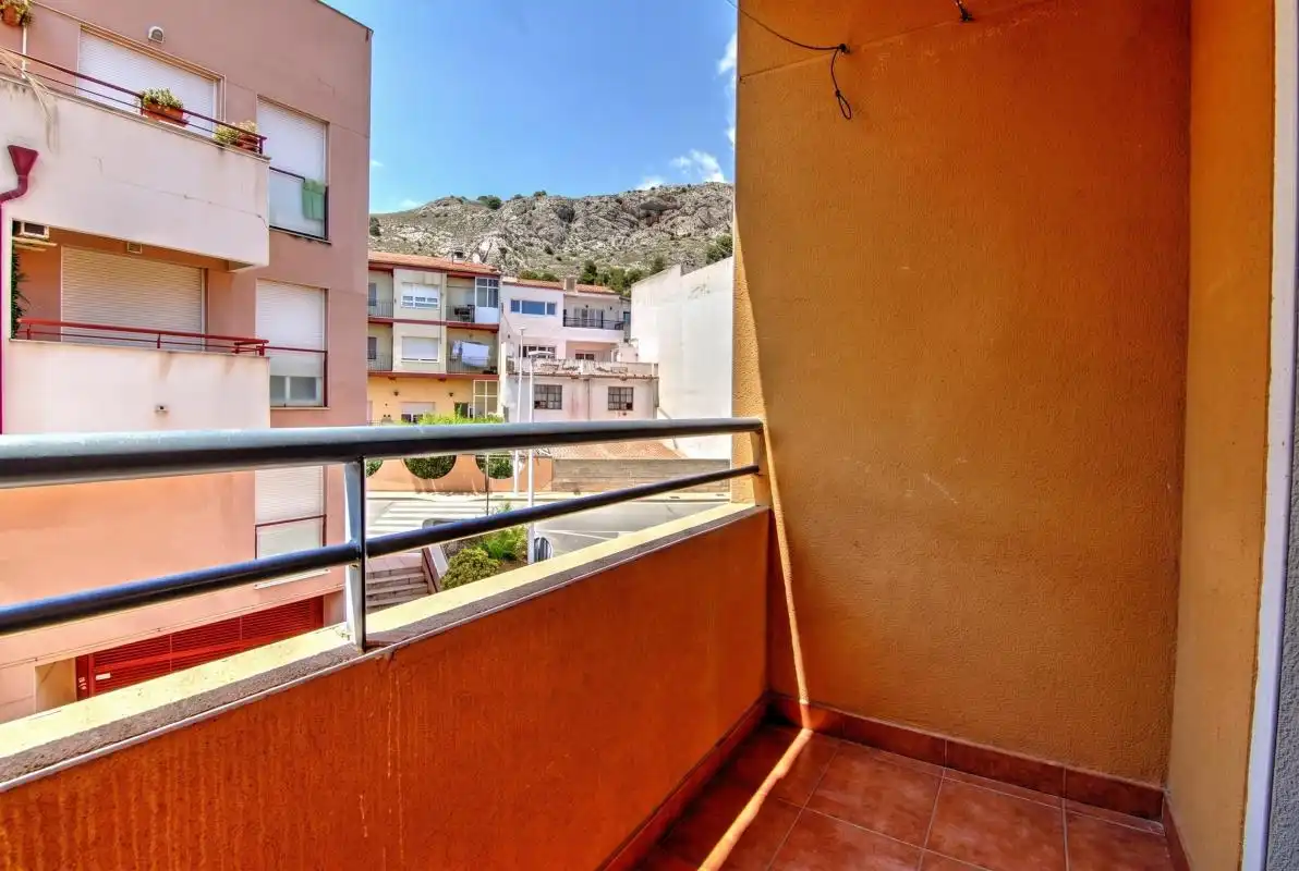 Terraza de Piso en venta en Onil con Calefacción, Terraza y Trastero