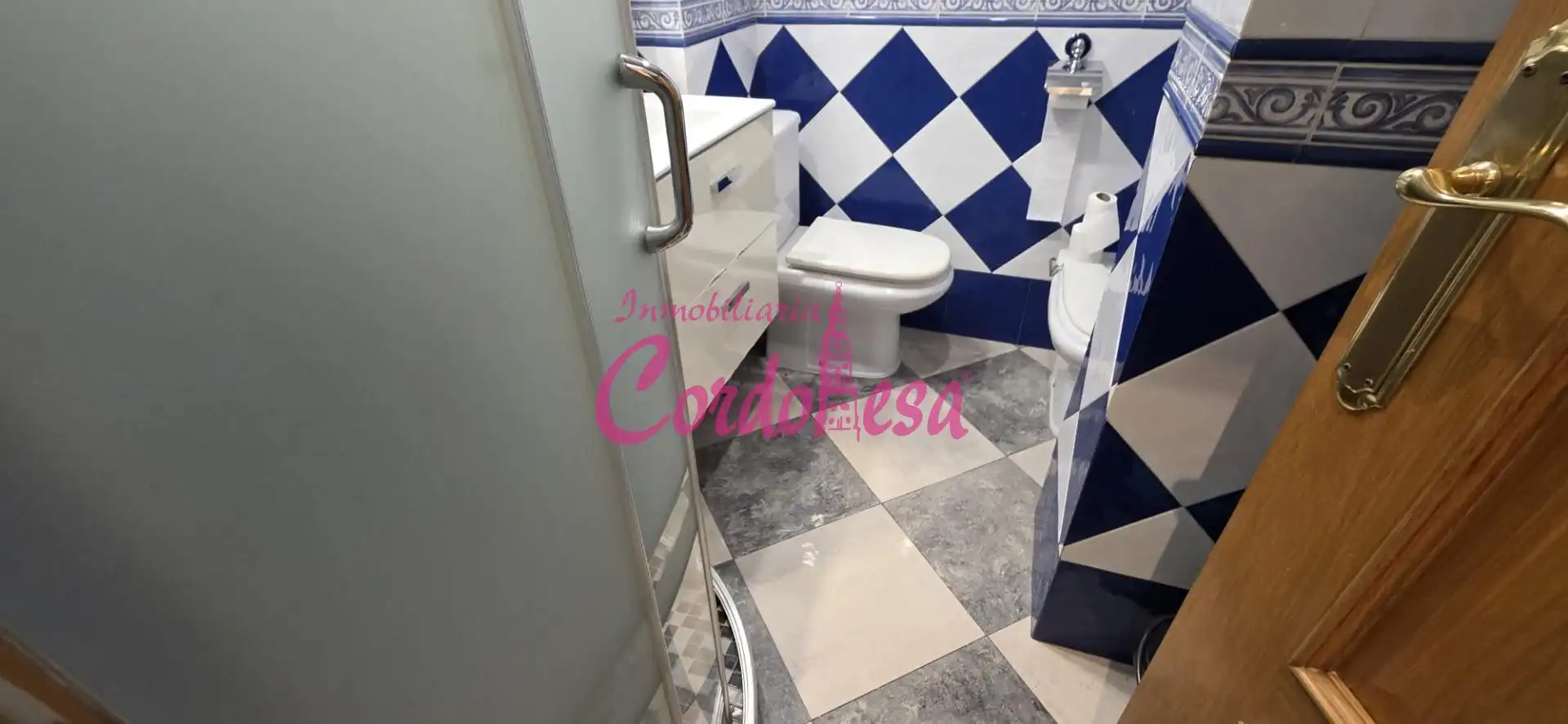 Wohnung zur Miete in Córdoba, Córdoba