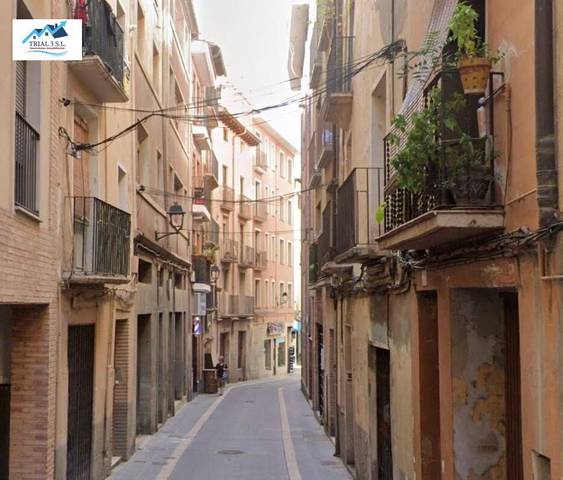 Piso en Venta en Calle ONCINELLAS en Barbastro