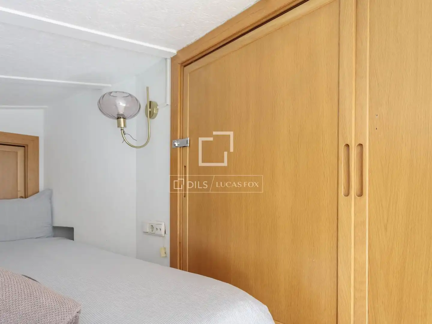 Bedroom of Flat for rent in Madrid  with Air Conditioner, Heating and Terrace