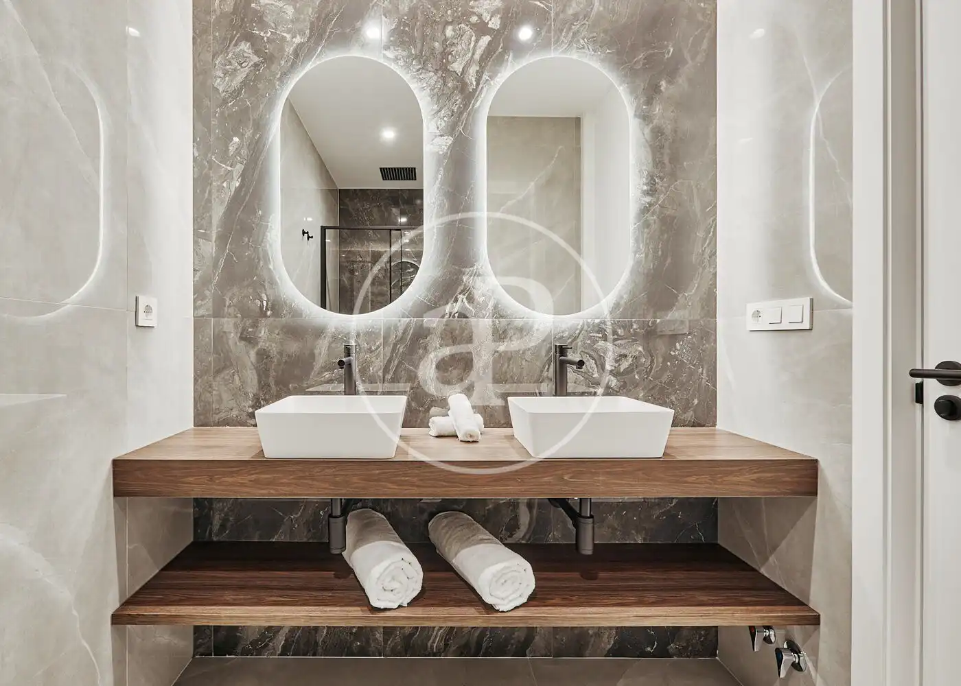 Baño de Piso en venta en Madrid con Calefacción y Amueblado