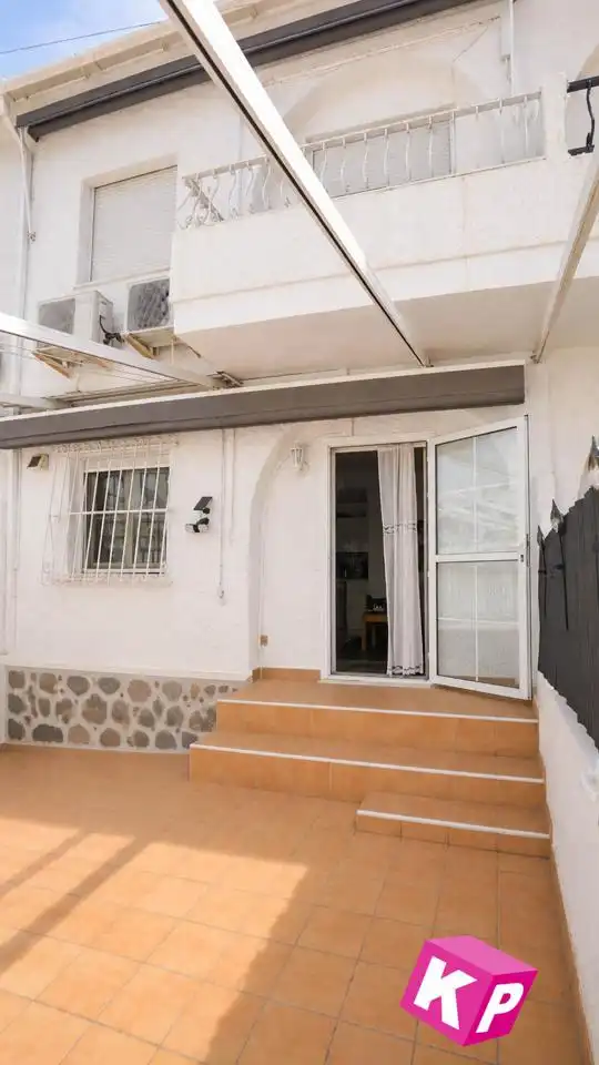 Vista exterior de Casa o chalet en venta en Santa Pola con Aire acondicionado, Terraza y Amueblado