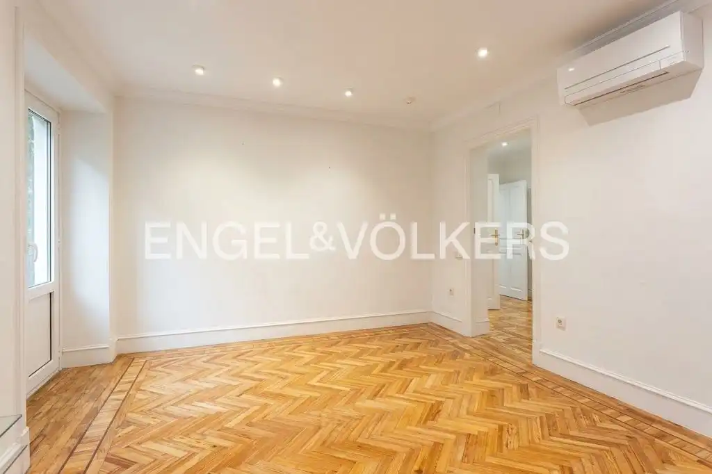 Piso con terraza en venta en Centro, imagen 5