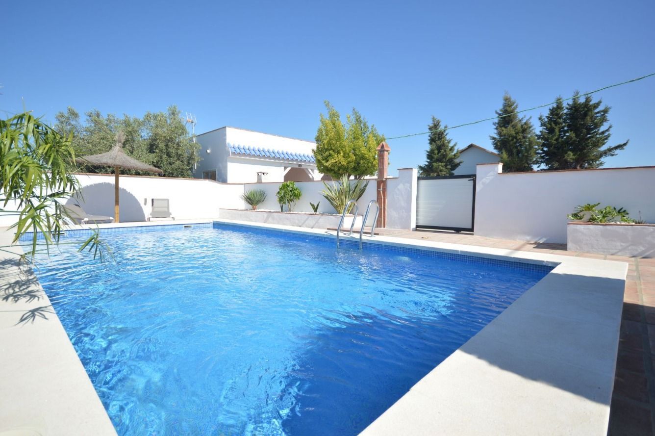 Single-family semi-detached to rent in El Palmar