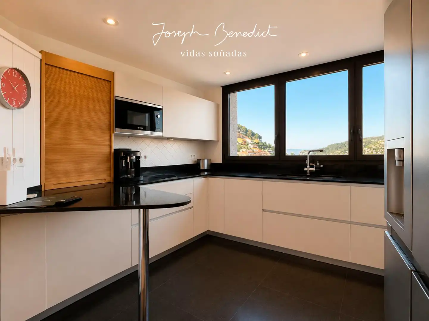 Kitchen of Houses for sale in Torrelles de Llobregat  with Air Conditioner, Heating and Private garden