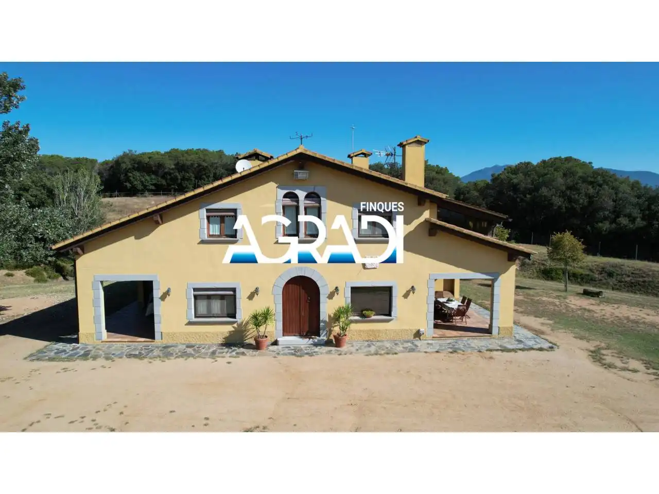 Vista exterior de Finca rústica en venda en Sant Antoni de Vilamajor amb Aire condicionat, Calefacció i Jardí privat