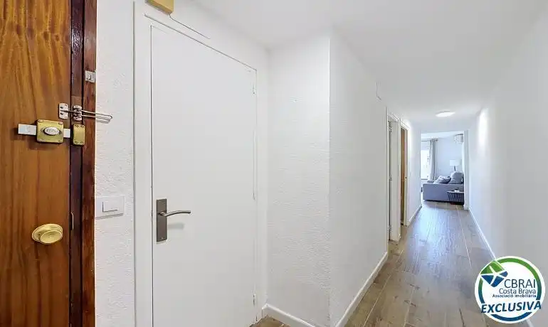 Flat for sale in Roses  with Heating, Terrace and Furnished