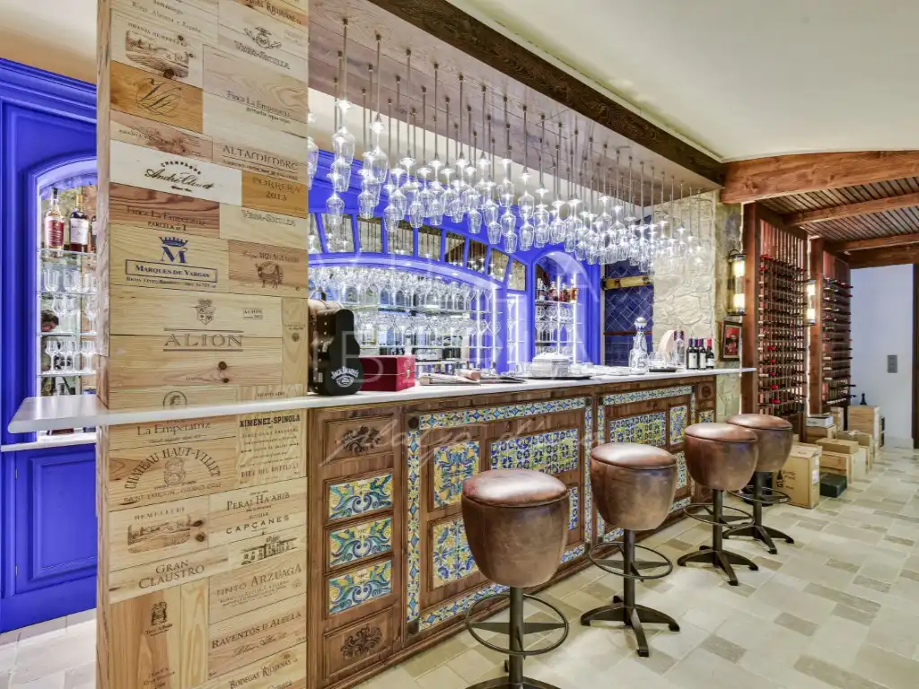 Casa o chalet en venta en Castell d'Aro, Platja d'Aro i s'Agaró con Aire acondicionado, Calefacción y Jardín privado