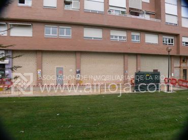Local comercial de lloguer a Logroño - Calle Oeste
