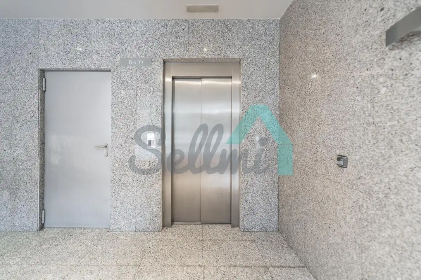 Wohnung zur Miete in Oviedo  mit Heizung, Parkett und Möbliert