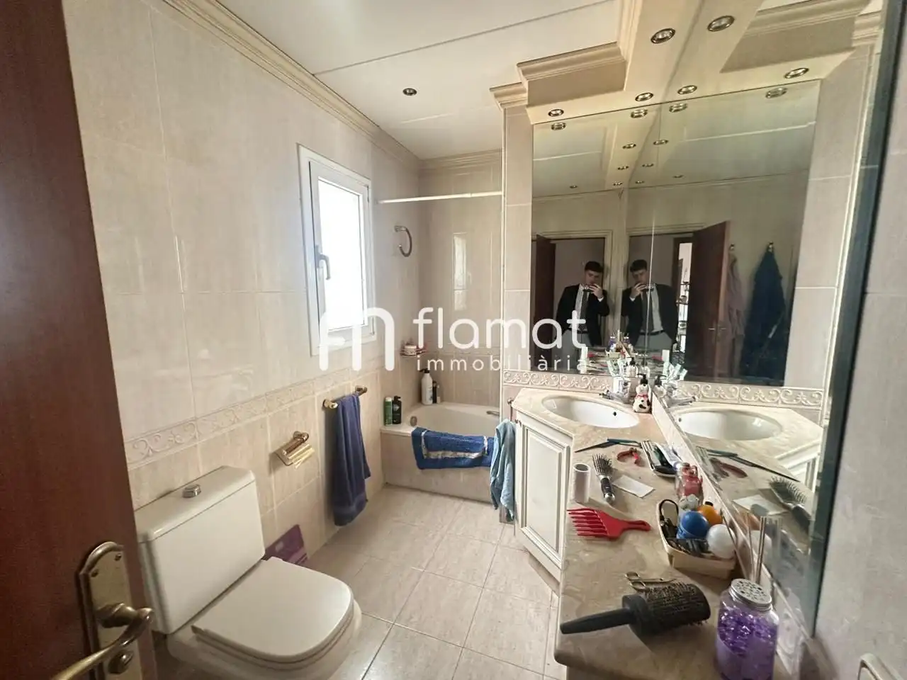 Baño de Edificio en venta en Santa Coloma de Gramenet