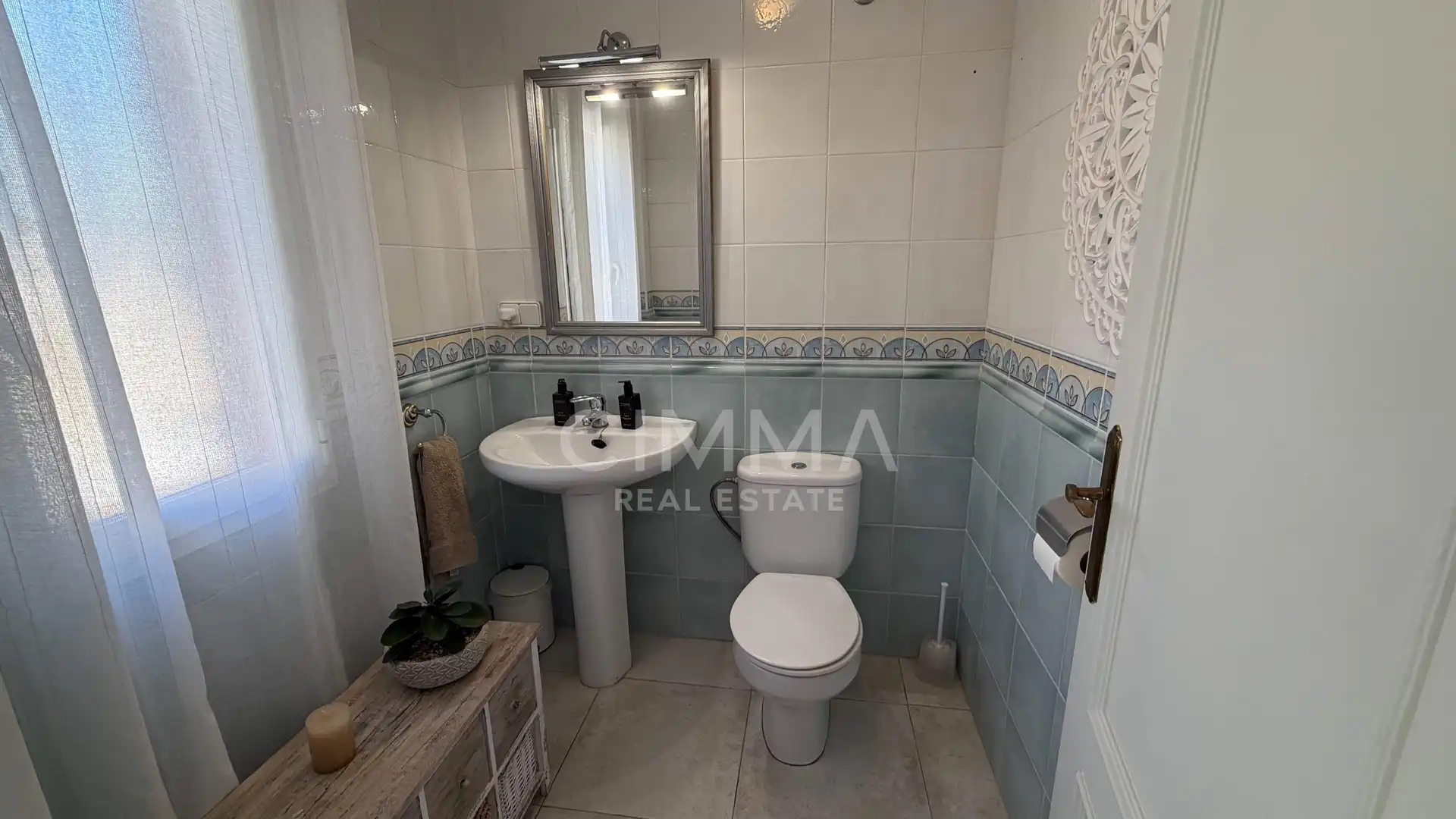 Bathroom of Detached homes for sale in L'Alfàs del Pi  with Air Conditioner, Heating and Terrace
