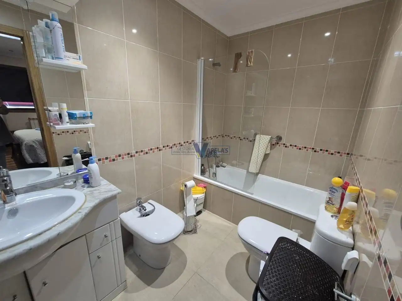 Baño de Piso en venta en Barbadás con Calefacción