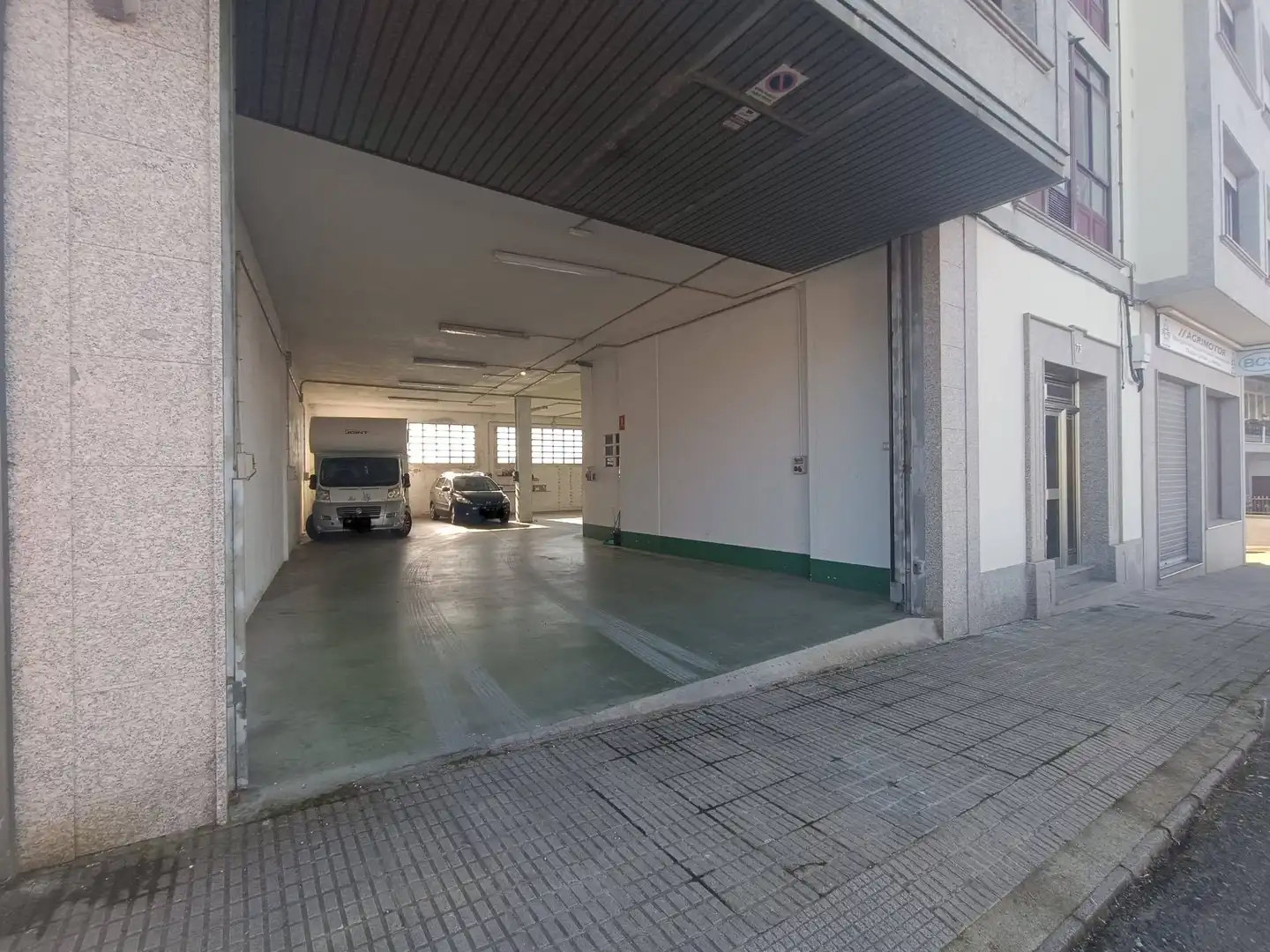 Aparcament de Local en venda en Palas de Rei