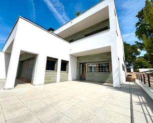 Exterior view of Single-family semi-detached for sale in Sant Quirze del Vallès  with Air Conditioner, Heating and Private garden