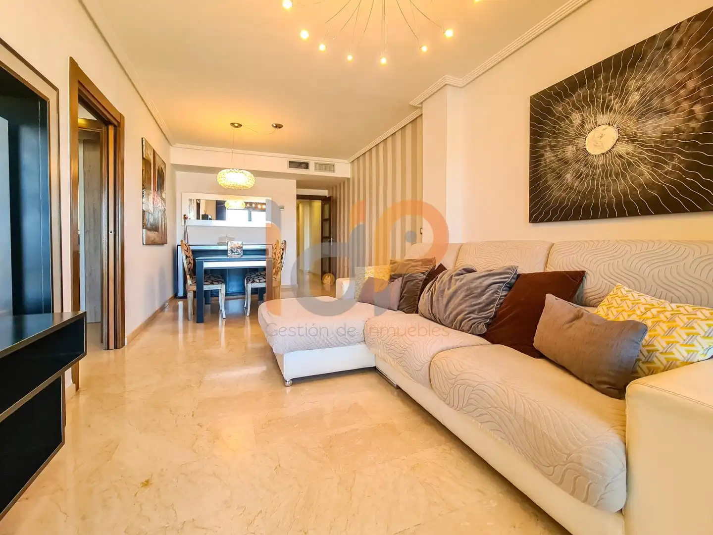 Piso con terraza en venta en Centro, imagen 3
