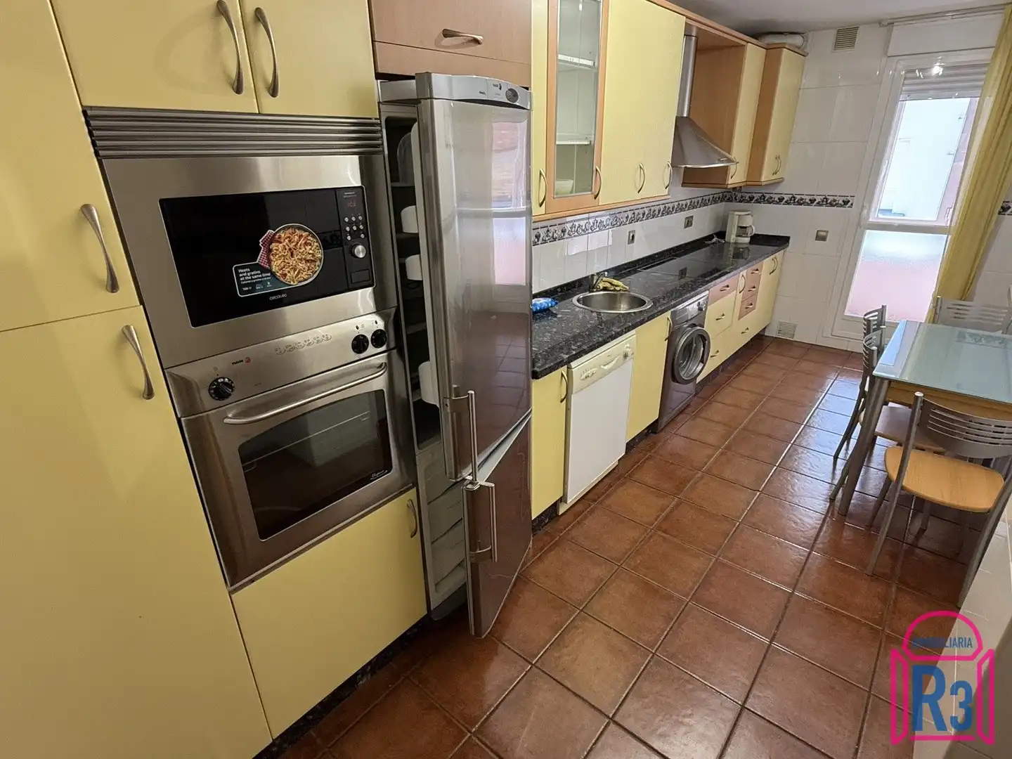 Küche von Wohnung zur Miete in León Capital  mit Heizung, Terrasse und Abstellraum